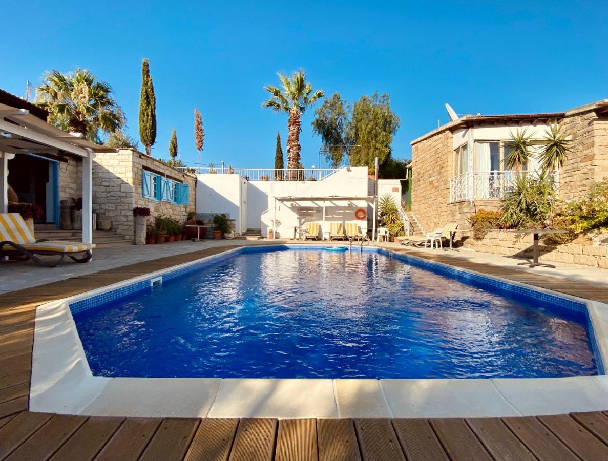 Adamos Hotel Apartments Τόχνη Εξωτερικό φωτογραφία