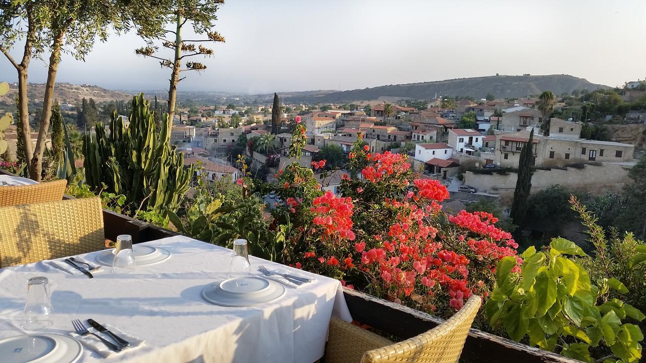 Adamos Hotel Apartments Τόχνη Εξωτερικό φωτογραφία
