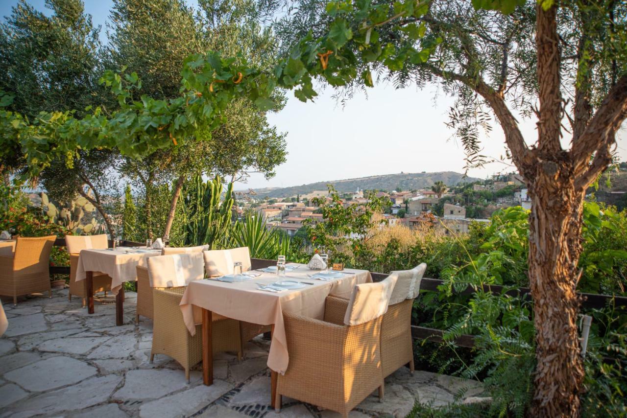 Adamos Hotel Apartments Τόχνη Εξωτερικό φωτογραφία